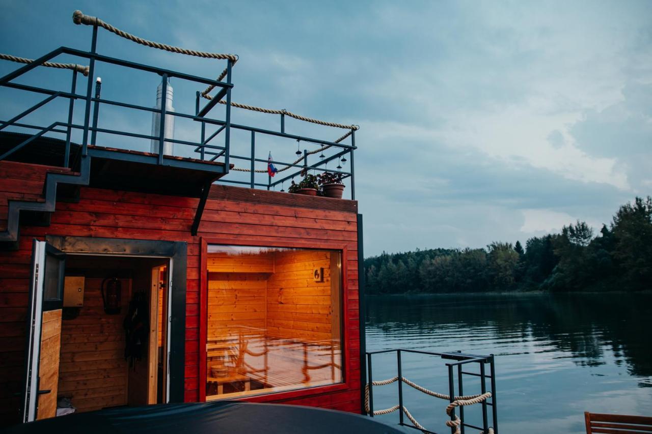 Aquachill Houseboat & Wellness Hotel Liptovský Trnovec Exterior foto