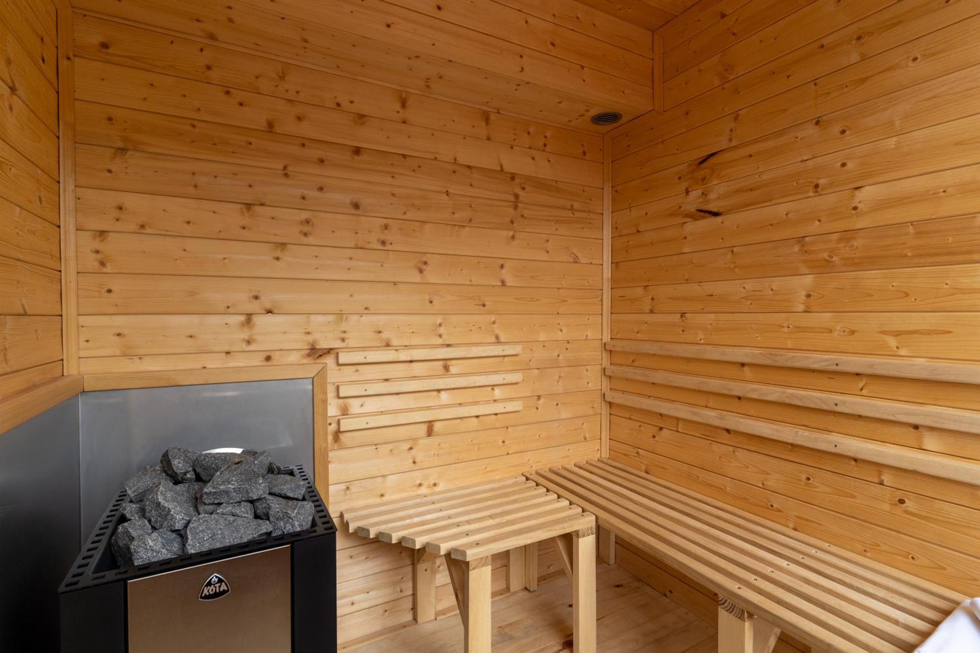Aquachill Houseboat & Wellness Hotel Liptovský Trnovec Exterior foto